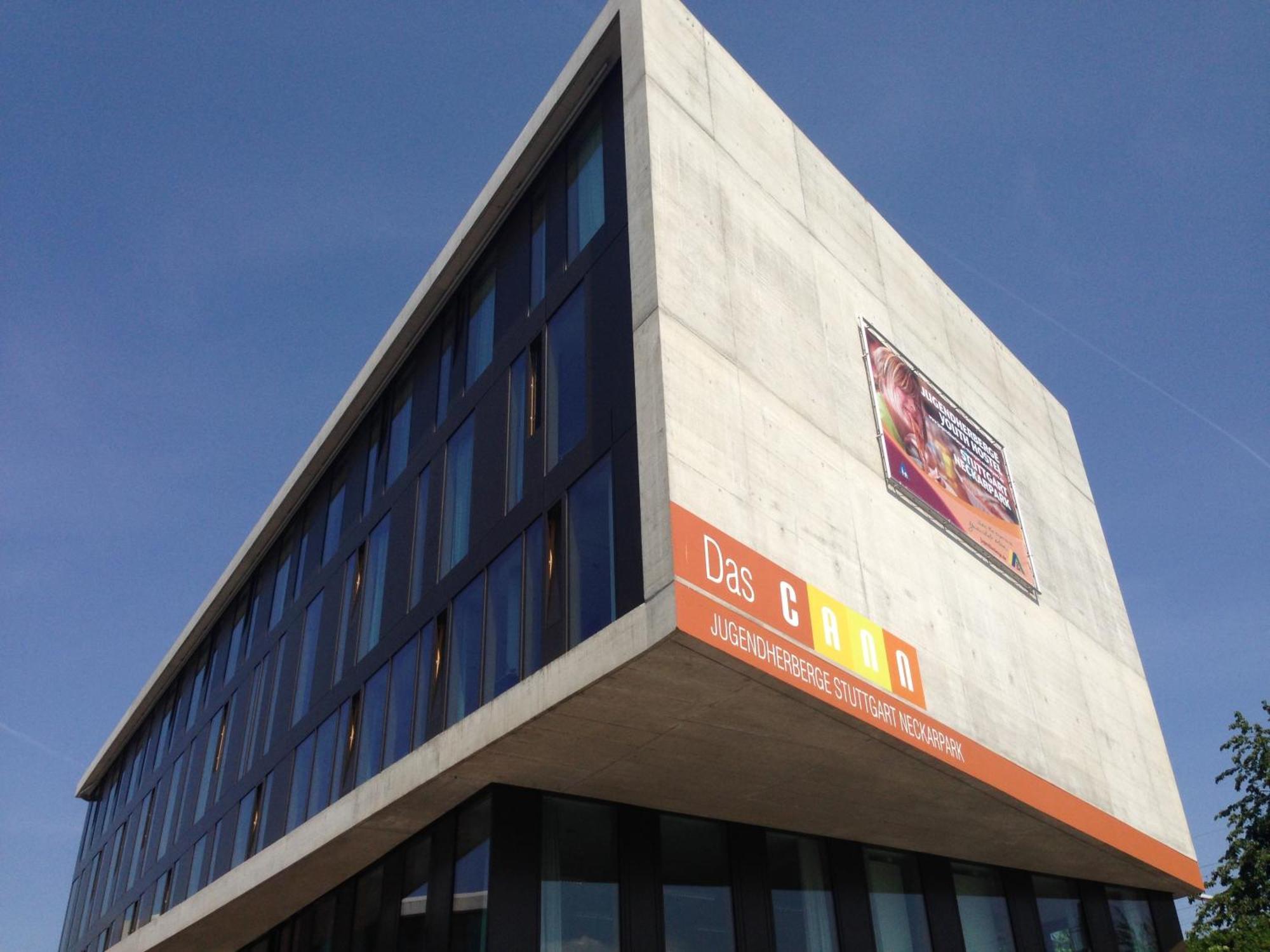 Jugendherberge Stuttgart Neckarpark Exterior foto