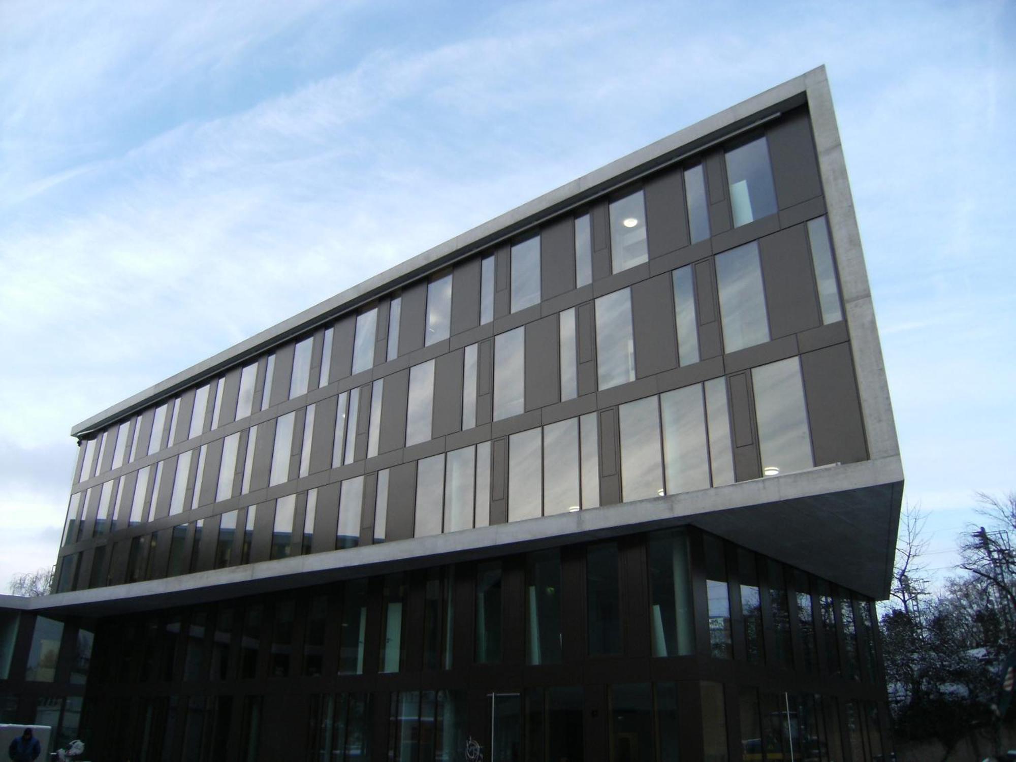 Jugendherberge Stuttgart Neckarpark Exterior foto